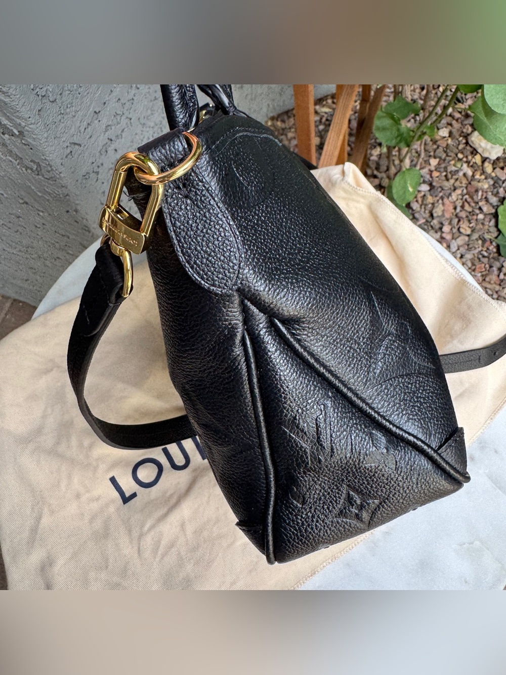 Louis Vuitton Empreinte Trianon PM - Picture 8 of 16